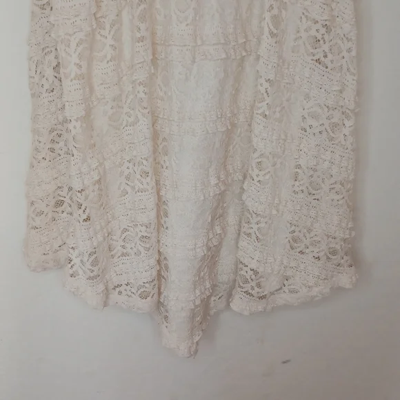 Mossimo Supply Co. Lace Dress - Picture 4 of 9